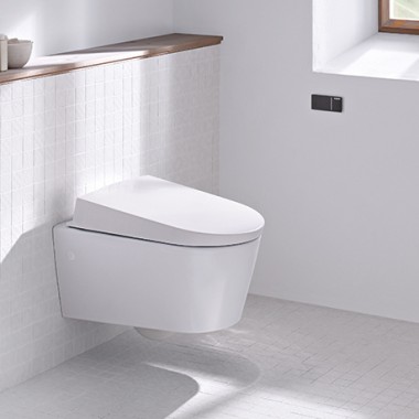 Geberit barrierefreies WC mit Fernauslösung