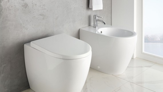 Kombination Geberit iCon WC und Bidet, bodenstehend