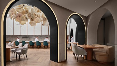 Le restaurant gastronomique Born, à Singapour, est un chef-d’œuvre du design à l’intérieur comme à l’extérieur (© Owen Raggett)