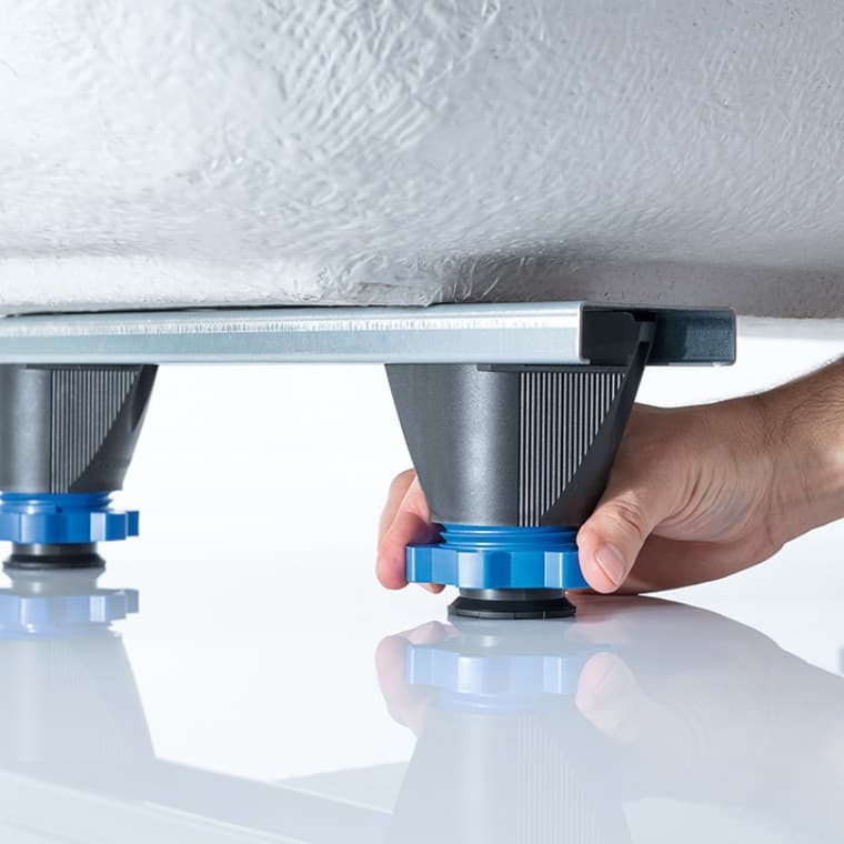 Höhenverstellbarkeit durch Drehen Höhenverstellbarkeit durch Drehen