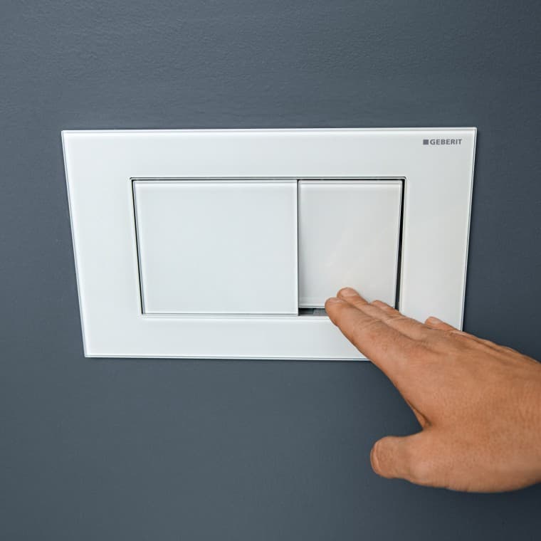 Betätigungsplatte Sigma40 mit eckigen Tasten in Weiss matt Betätigungsplatte Sigma40 mit eckigen Tasten in Weiss matt