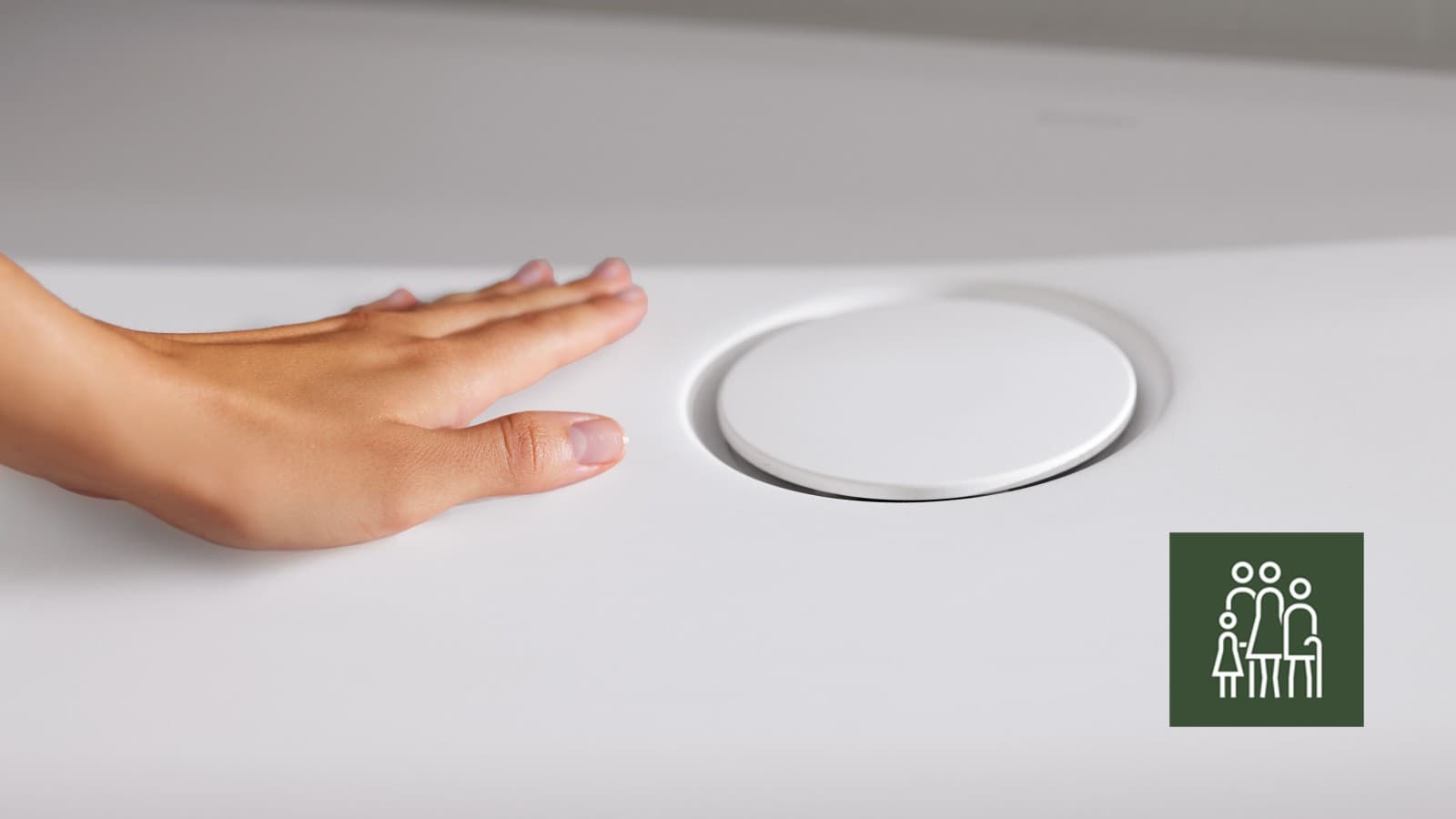 Surface de douche Geberit CleanFloor30 à coups de main Surface de douche Geberit CleanFloor30 à coups de main