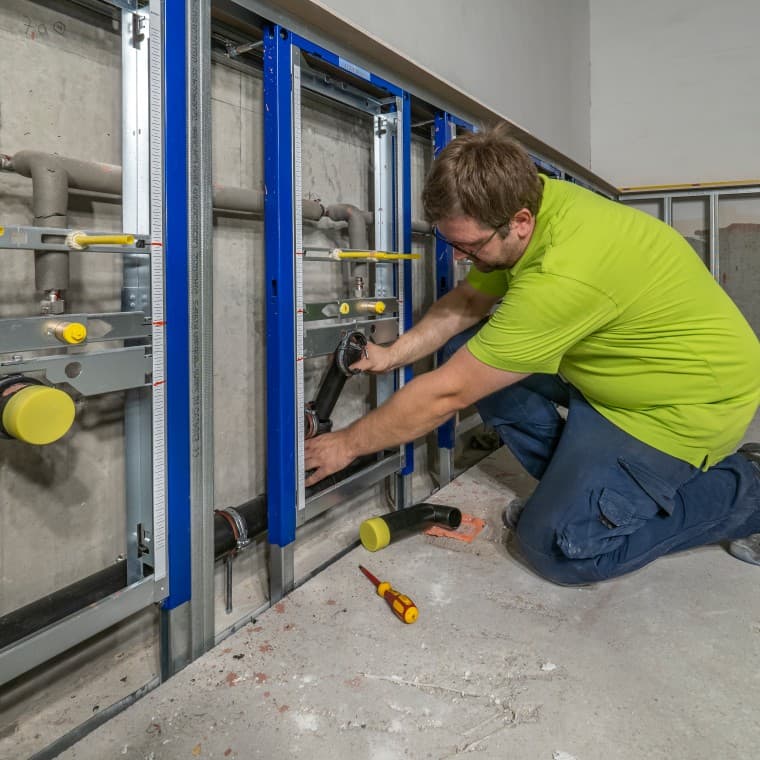 Installation du système à emboîter pour l’évacuation Geberit Silent-PP Installation du système à emboîter pour l’évacuation Geberit Silent-PP